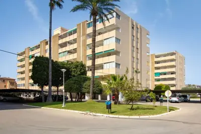 Image de Urbatenis by Interhome