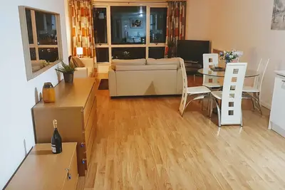 Image de Centre-ville - Appartement 1 chambre avec parking sur place