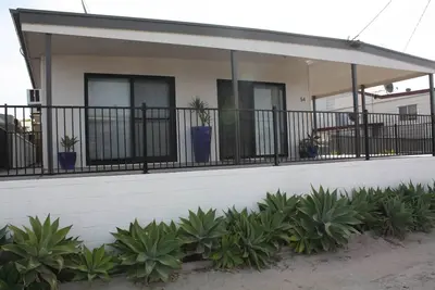 Image de Salty Verandah - Perfect position in the Original Township