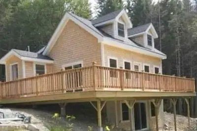 Image de New Oceanfront House With Spacious Deck To View The Fabulous Sunrise And Sunset