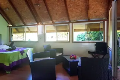 Image de Fare Ora au sein d'un parc arboré de 15. 000 m2
