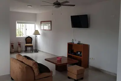 Image de Departamento Amplio Con 2 Habitaciones Y 2 BAÑOS Completos