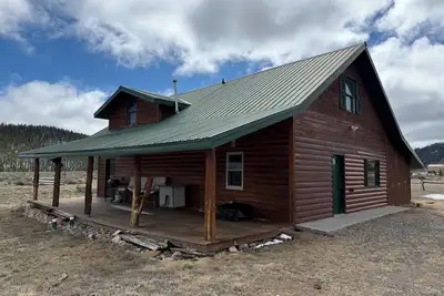 Image de Chalet de montagne près de Yellowstone