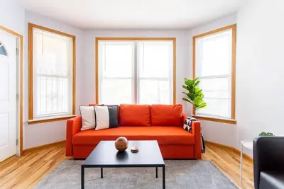 Image de ❤️ Appartement 2br branché à Logan Square!