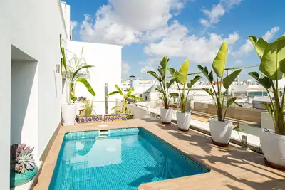 Image de San Lorenzo. 3 bedrooms, terrace, private pool