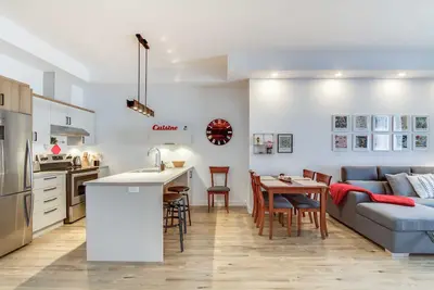 Image de L'île-Do | condos neufs sur l'ile d'Orléans, Le Travel Paradise - 705