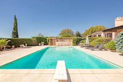 Image de Maison de vacances privée avec piscine privée, climatisation, Wifi, Tv, terrasse, parking
