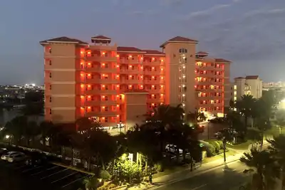 Image de Luxury Clearwater Beach 7ème étage Villa w / Waterfront Views!