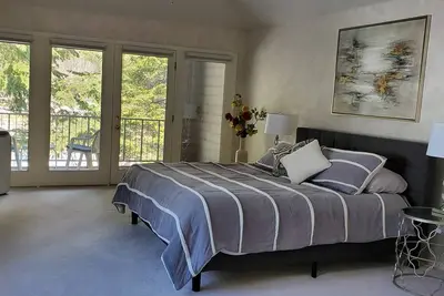 Image de Beautiful home in Meadow Lake, steps from Rec center, Pools, hot tub, restaurant.