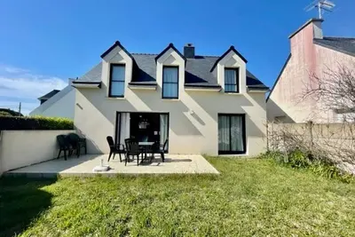 Image de Maison moderne à Quiberon - 8 pers, plage près, quartier calme, jardin sud, animaux acceptés