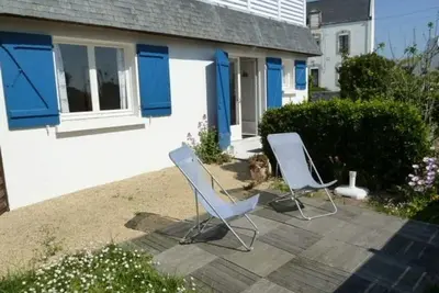 Image de Charmante maison 2 pièces, 4 pers, plage à pied, quartier calme, jardin, Wi-Fi, animaux ok, parking