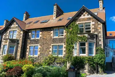 Image de Whinstones At 4 The Villas, pet friendly, with open fire in Embleton