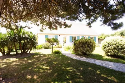 Image de Merveilleuse maison de vacances privée avec Wifi, Tv, terrasse, animaux admis et parking