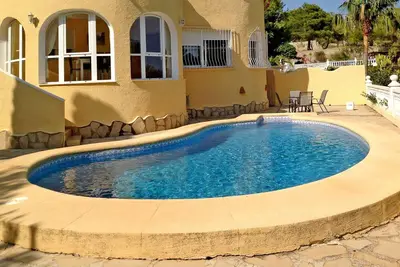 Image de Appartement dans une maison de vacances avec Wifi, piscine privée, terrasse, animaux admis