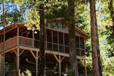 Image de Lakefront Cabin at Point Pleasant on Enid Lake