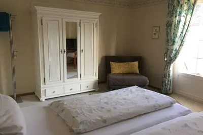 Image de Double room with flat screen Tv and shared bathroom