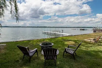 Image de Lakeview Cottage: \"Beautiful Sunset Views! \"