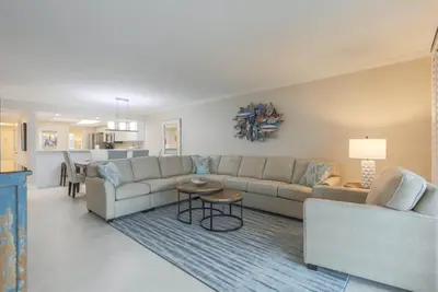 Image de Compass Point 181 - Expansive Lanai with Gulf of Mexico Views