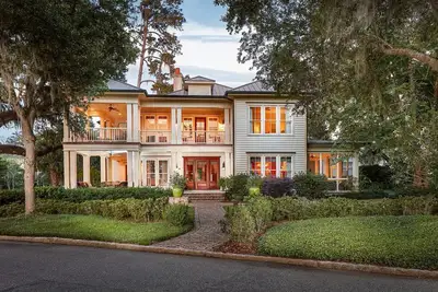 Image de Best of what Wilson Village has to offer