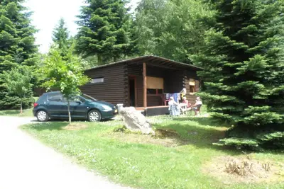 Image de Tidy Furnished Wooden Chalet near Forest