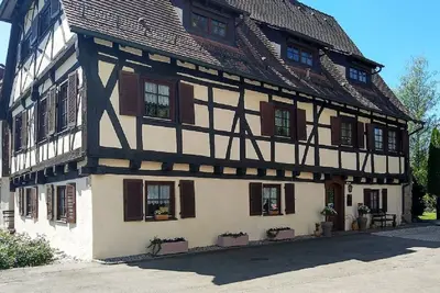 Image de Apartment in historic building from 1467, close to nature and yet central