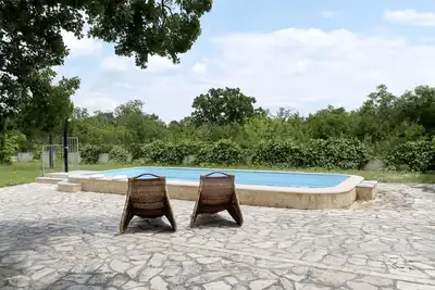 Image de Belle maison de vacances privée avec piscine privée, climatisation, Wifi, Tv, terrasse, parking