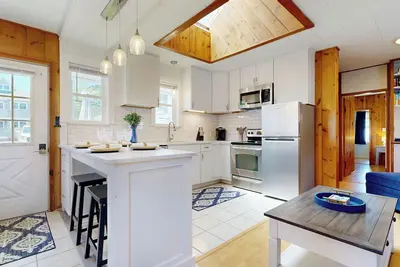 Image de Niblet Cottage by Bayley Vacation Rentals