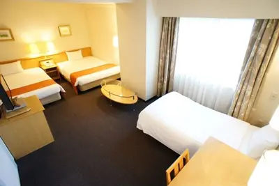 Image de Breakfast included Triple smoking Corner room / Osaka Ōsaka