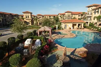 Image de Bella Piazza 3/3 Condo, fully furnished, with king master and ensuite bathroom. Luxury near prime Orlando attractions