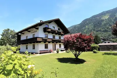 Image de Merveilleuse maison de vacances privée avec Wifi, Tv, terrasse, vue panoramique et parking