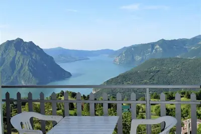 Image de Sun Paradise, with magnificent views of the lake and valleys