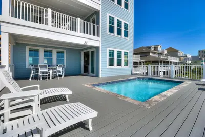 Image de ☀️Spice Island-7br Oceanfront-Saltwater Pool-Private Beach Access☀️