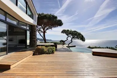 Image de Luxueuse villa, vue mer, avec piscine Ă Ramatuelle