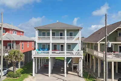Image de Bellagio: 5 Br, 3. 5 Ba House in Crystal Beach, Sleeps 18