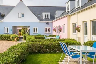 Image de Belle 4 * Self-Catering, par Stunning Cliffs & Bays - Cottage de trois chambres