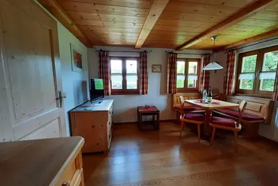 Image de Zwei-Raum-Wohnung Bergblick 35qm, Dusche/Wc, Extra-Schlafzimmer, KĂĽche