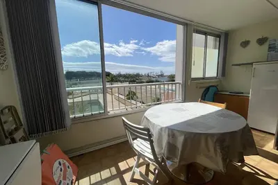 Appartement Bien Situe A Proximite Des Animations Et De La Plage