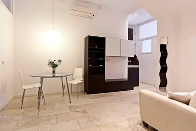 Image de 2 rooms apartment in downtown Milan