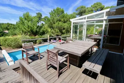 Image de House with heated pool, ocean and bay walk, wifi, garden, terrace, Bbq