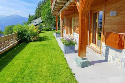 Image de Magnifique maison de vacances privée pour 10 personnes avec Wifi, Tv, balcon et parking