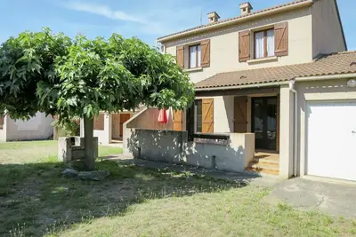 Image de Agréable appartement pour 4 personnes avec Wifi, Tv, terrasse, animaux admis et parking