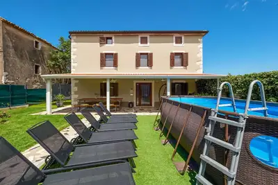 Image de Belle maison de vacances privée avec climatisation, Wifi, piscine privée, Tv, terrasse et parking