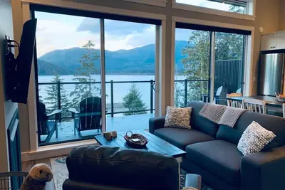 Image de Ocean Serenity (Oceanfront, Amazing Views) H319210275