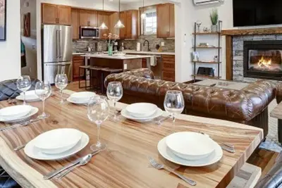 Suncadia 3 Bdrm Townhome with Private Fire Pit