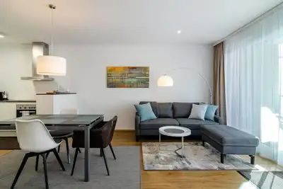 Image de Appartement de vacances moderne \"Alex\" avec Wi-Fi et balcon