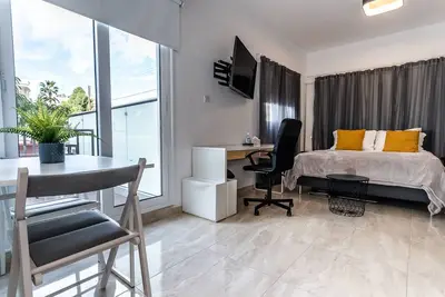 Image de Modern Ground floor studio with a beautiful garden close to Larnaka city centre