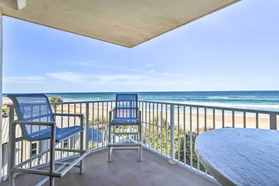 Image de Luxe Oceanfront Condo w/ Pool, Beach Access + Gear