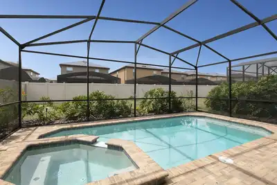 Image de Elegant 5br Villa w/ Spa, Pvt Pool, Game Room & Club Access