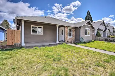 Image de Grants Pass Home: 1 Mi to Downtown & Rogue River!