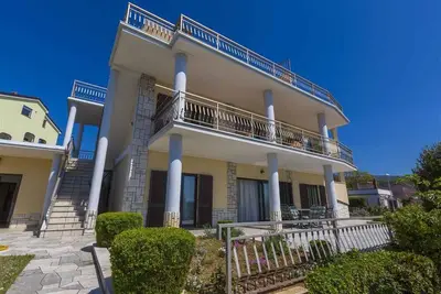 Image de Appartement de vacances avec balcon et climatisation